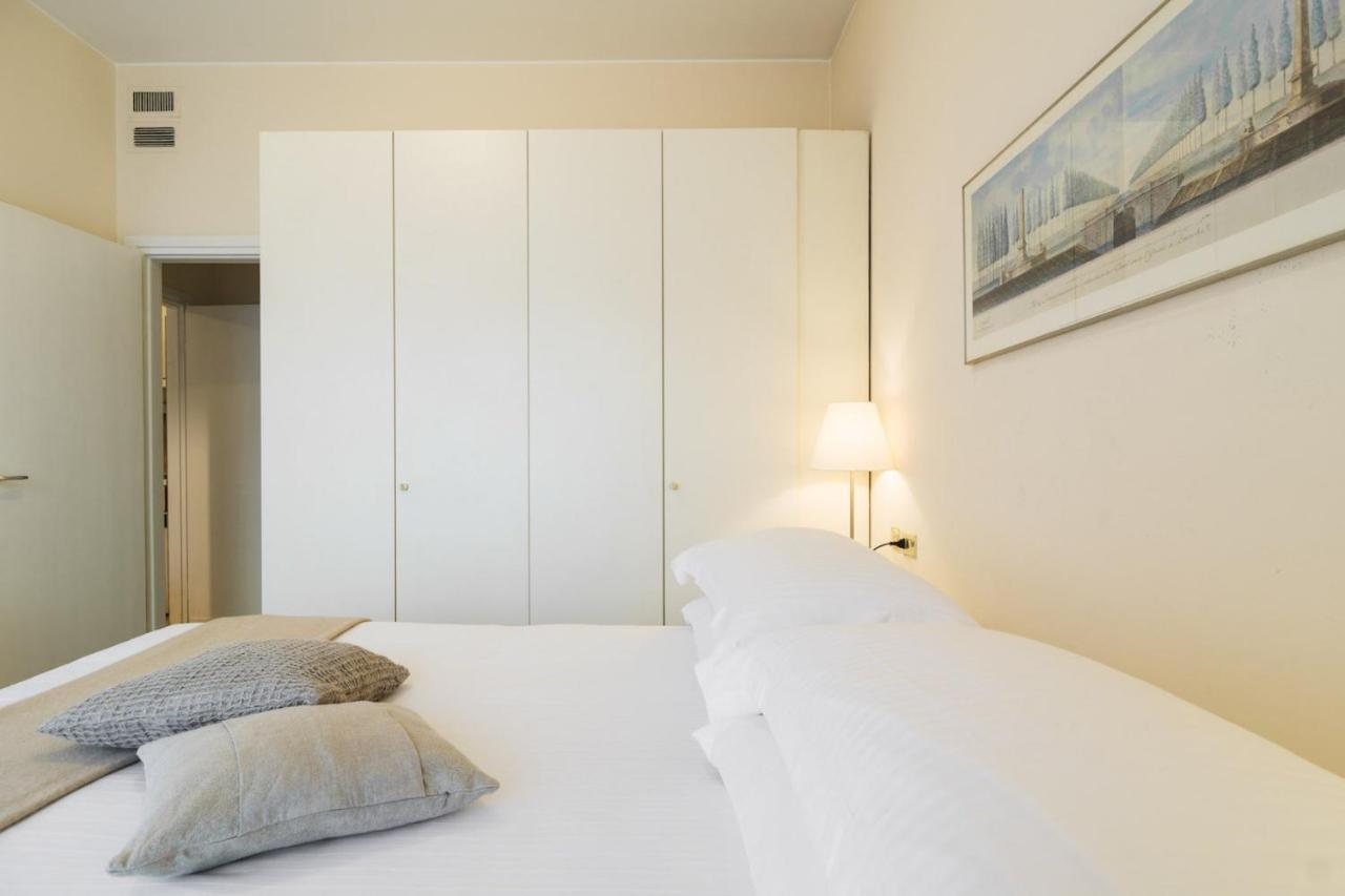 Contempora - Elvezia 8 - E24 * Milano